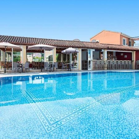 Asteraki Poolside Apartment By Dadovillas Acharavi  Dış mekan fotoğraf