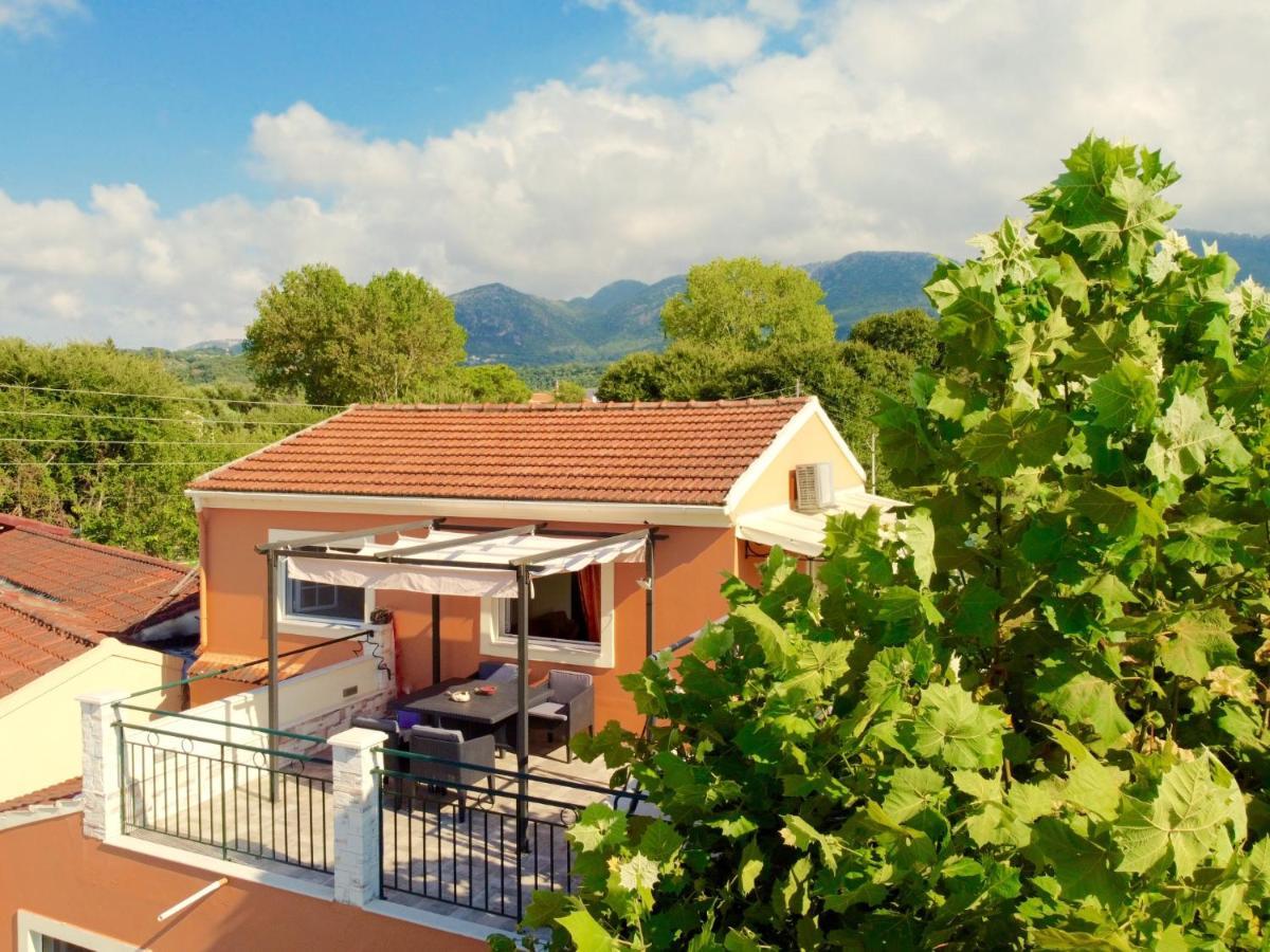 Asteraki Poolside Apartment By Dadovillas Acharavi  Dış mekan fotoğraf